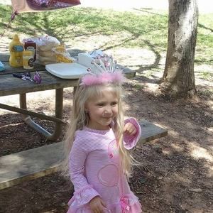 Meet your Posher, Debbie